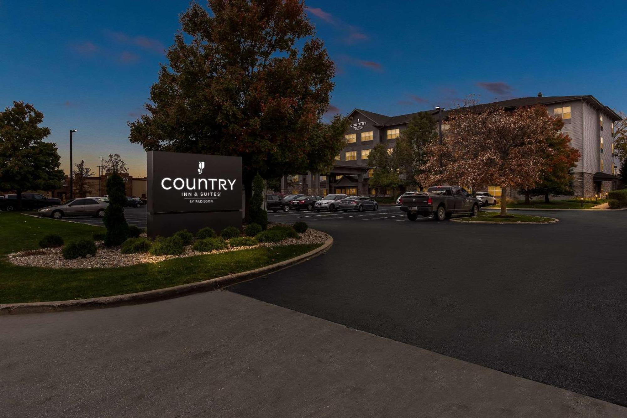 Country Inn & Suites By Radisson, Portage, In Экстерьер фото