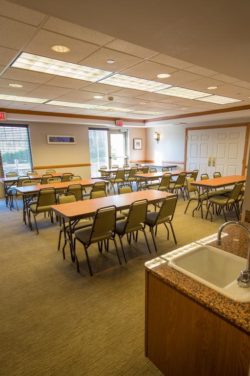 Country Inn & Suites By Radisson, Portage, In Экстерьер фото